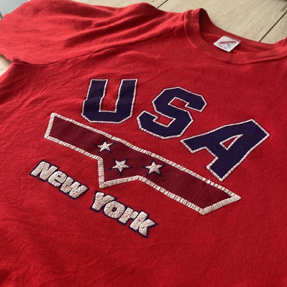 Vintage USA NEW YORK Sweatshirt Patriotic Red White & Blue Size XL (fits small) - Picture 4 of 8